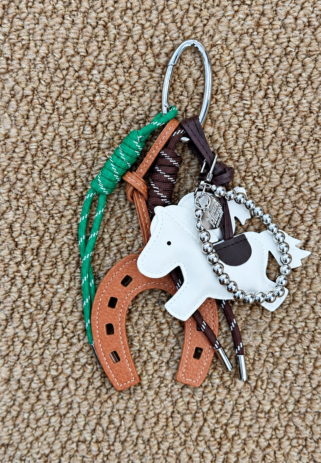 IEUM BAG CHARM (Croissant Chocolate)