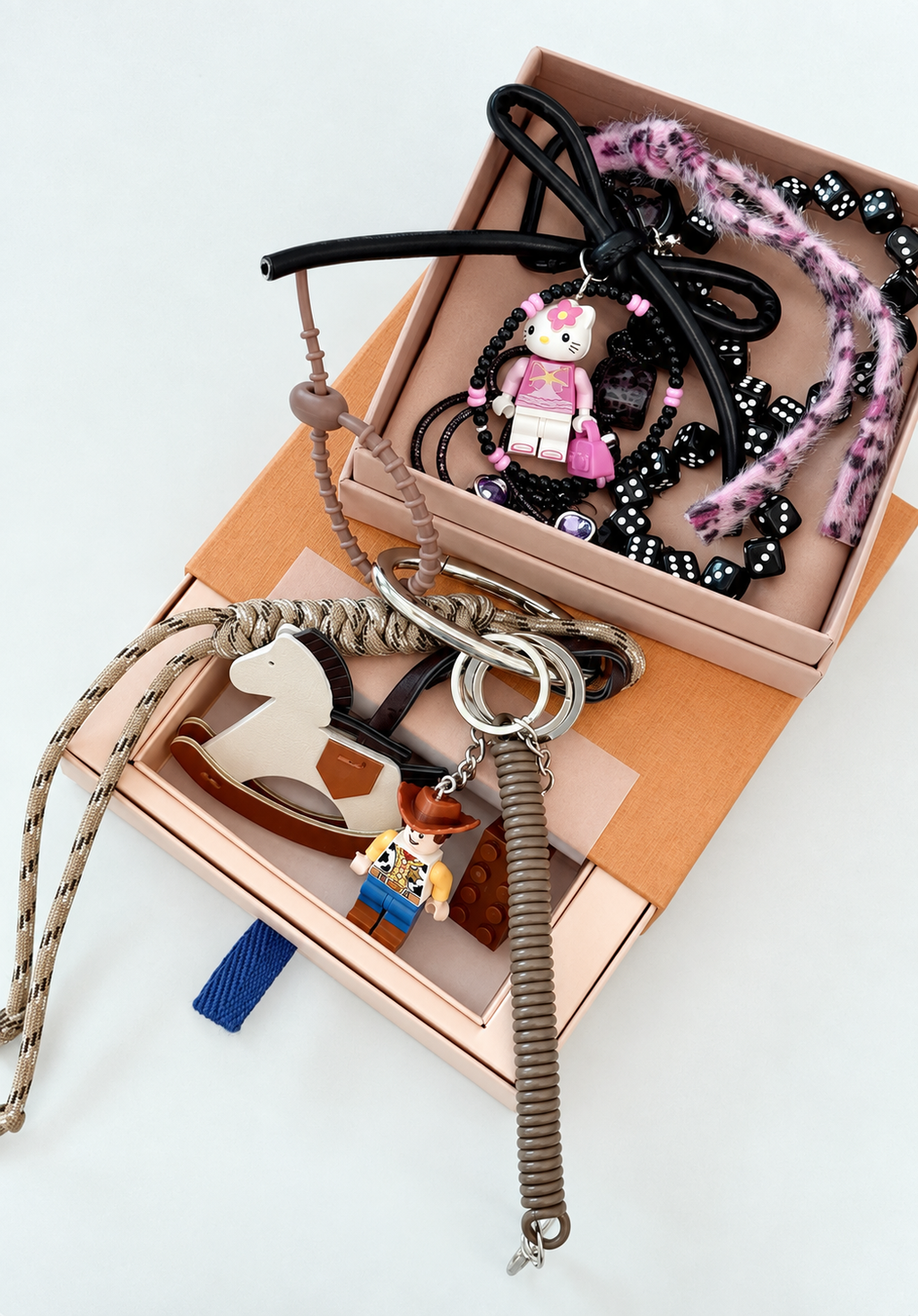 IEUM BAG CHARM (Croissant Chocolate)