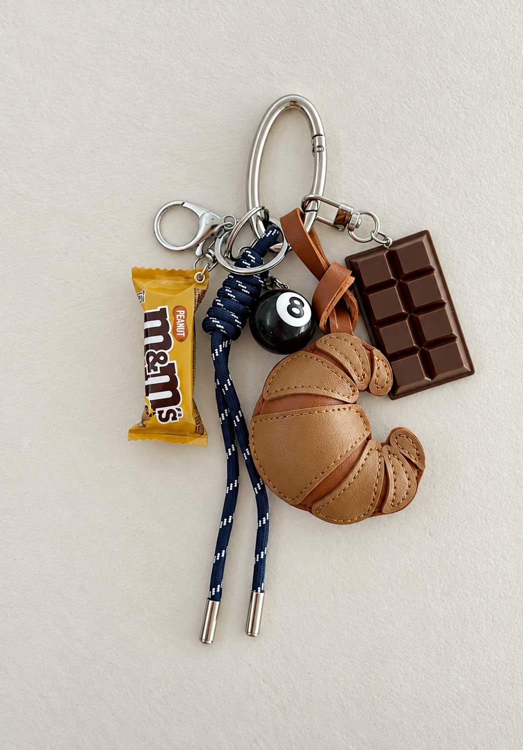 IEUM BAG CHARM (Croissant Chocolate)