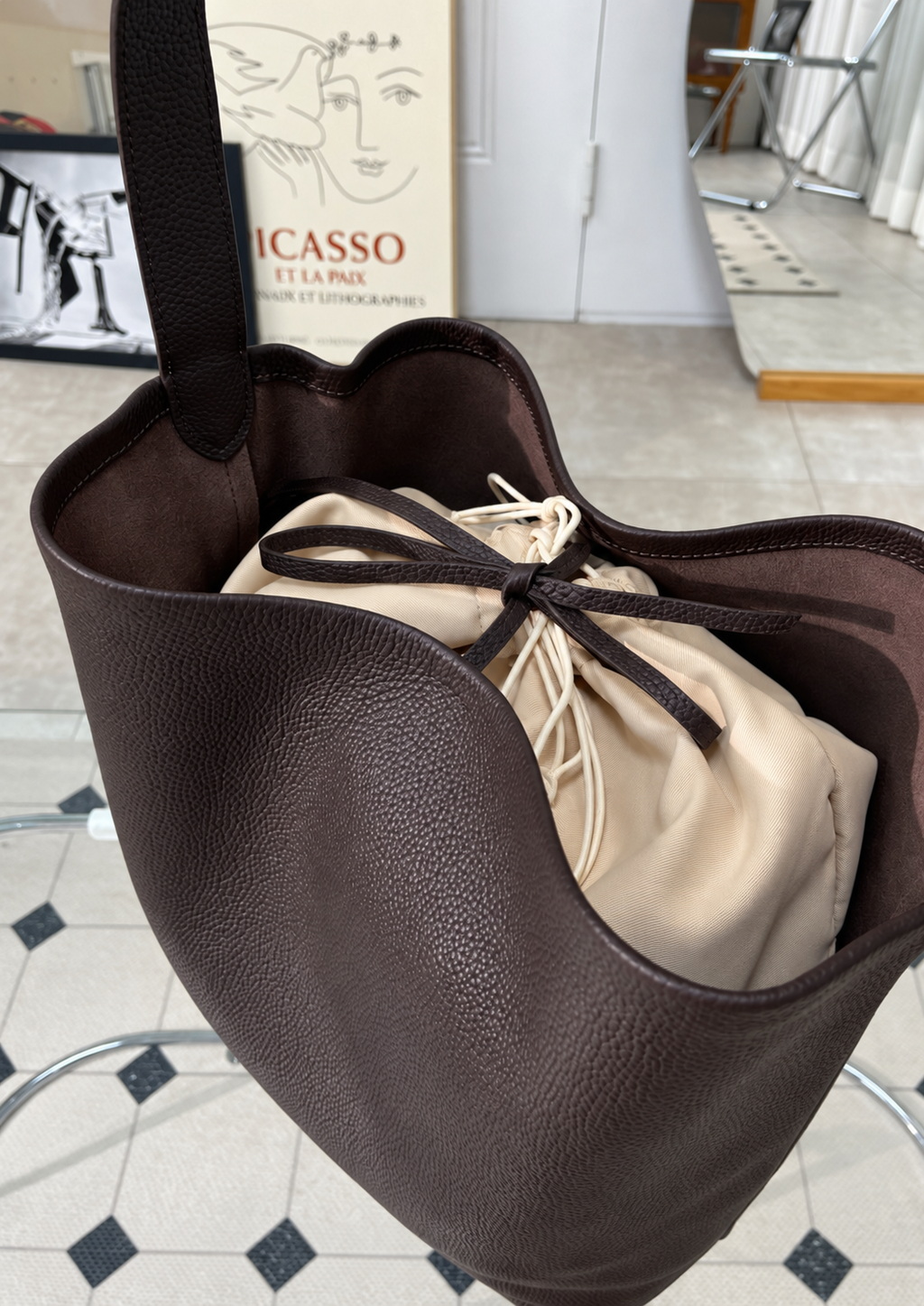 [100% COWHIDE LEATHER] VELA LARGE SOFT TOTE BAG