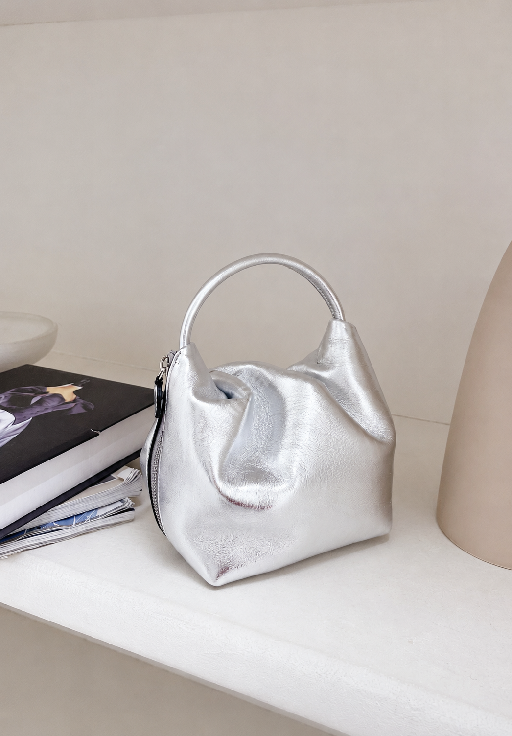 [100% LAMBSKIN] LUMI VEGETABLE-TANNED LAMBSKIN MINI BAG
