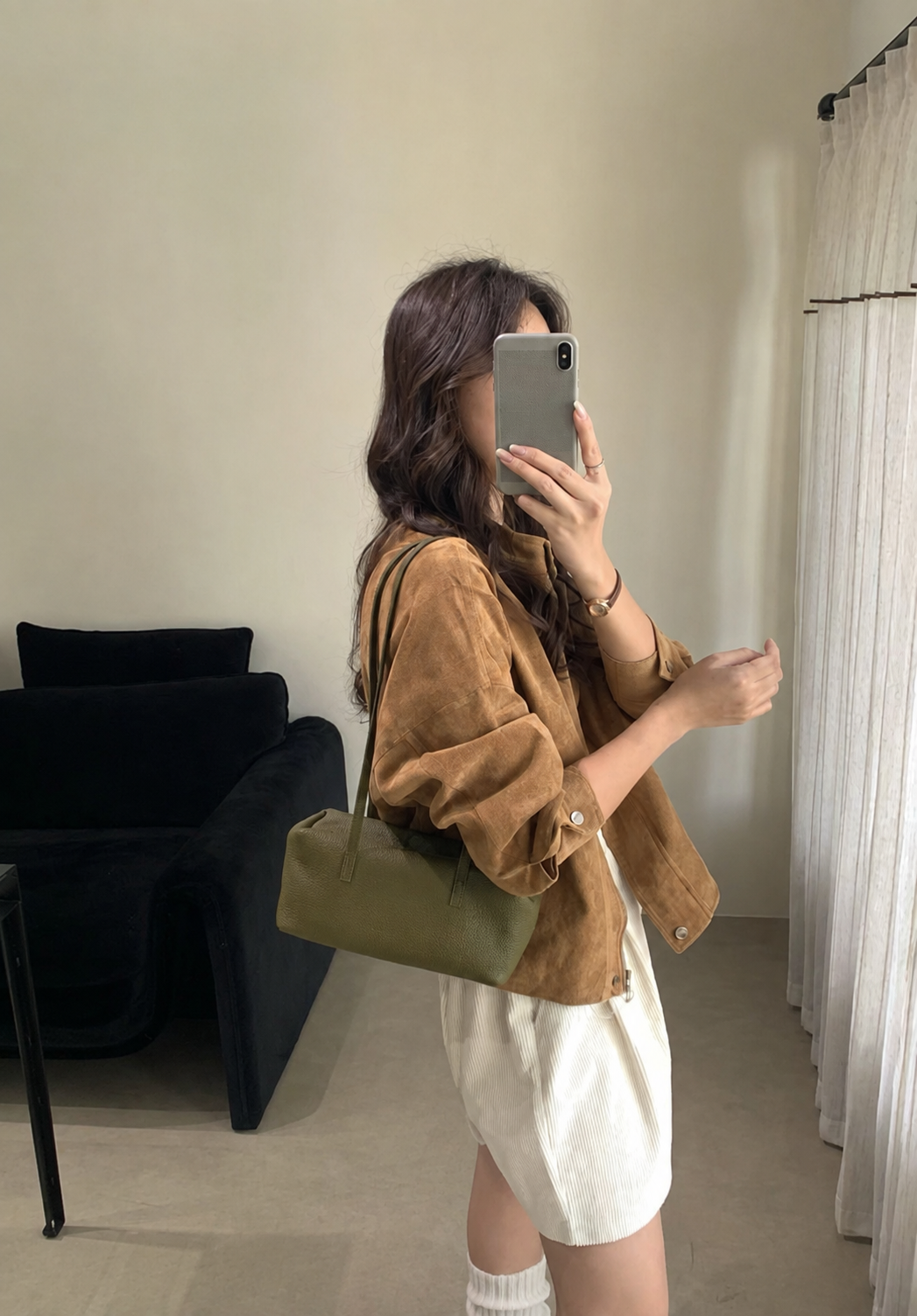 [100% COWHIDE LEATHER] PAVE SHOULDER BAG