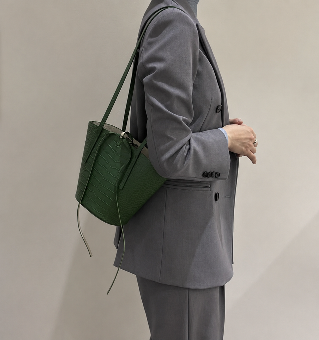 [100% COWHIDE LEATHER] LAMPAS DRAWSTRING BUCKET SHOULDER BAG