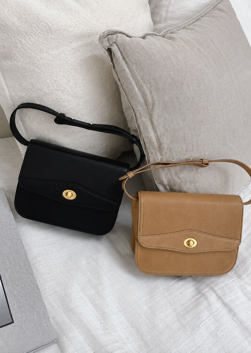 [100% VEGETABLE-TANNED LAMBSKIN LEATHER] LORA MINI CROSSBODY BAG