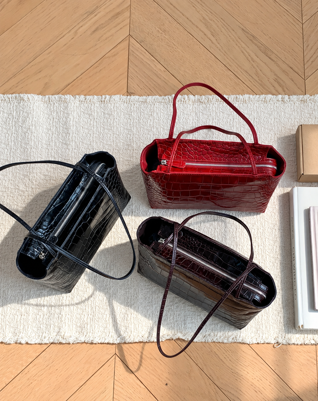 [100% COWHIDE LEATHER] SEREN CROCO SHOULDER BAG