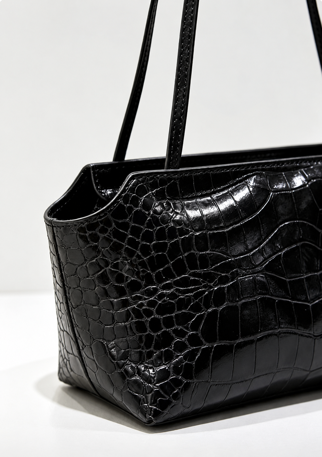[100% COWHIDE LEATHER] SEREN CROCO SHOULDER BAG