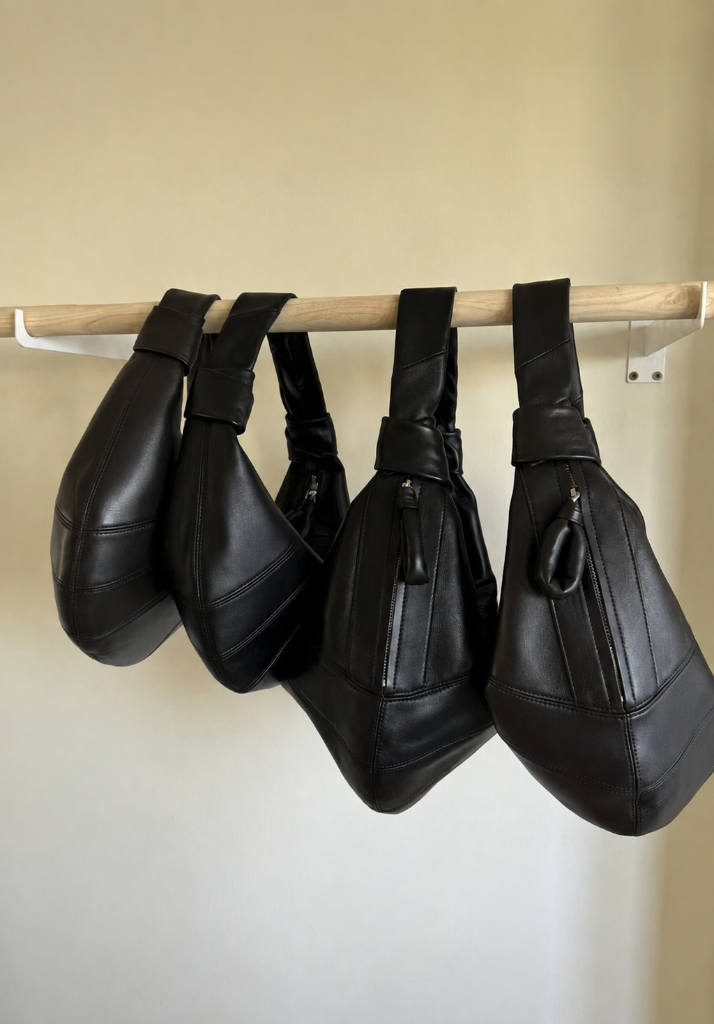 [100% LAMBSKIN LEATHER] FORTUNE MINI SHOULDER BAG