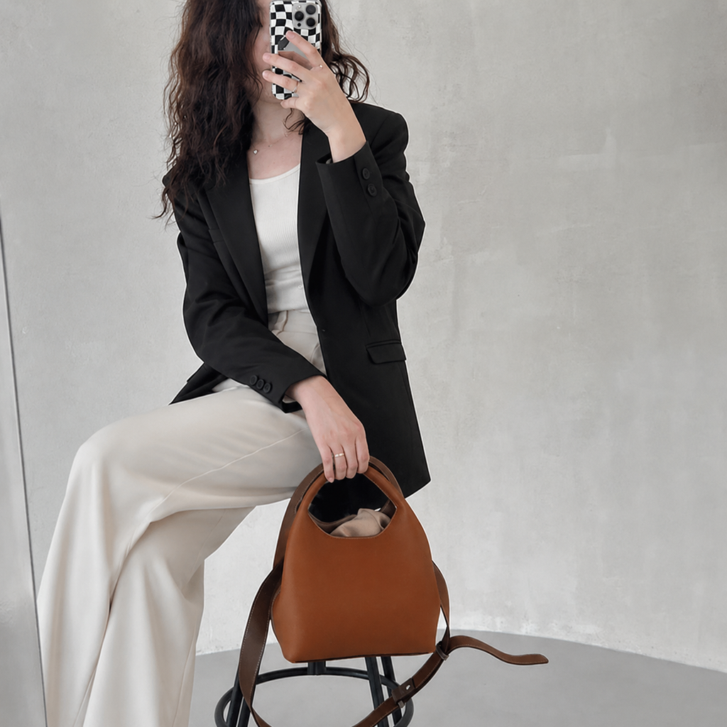 [100% COWHIDE LEATHER] MIA MINI TOTE BAG