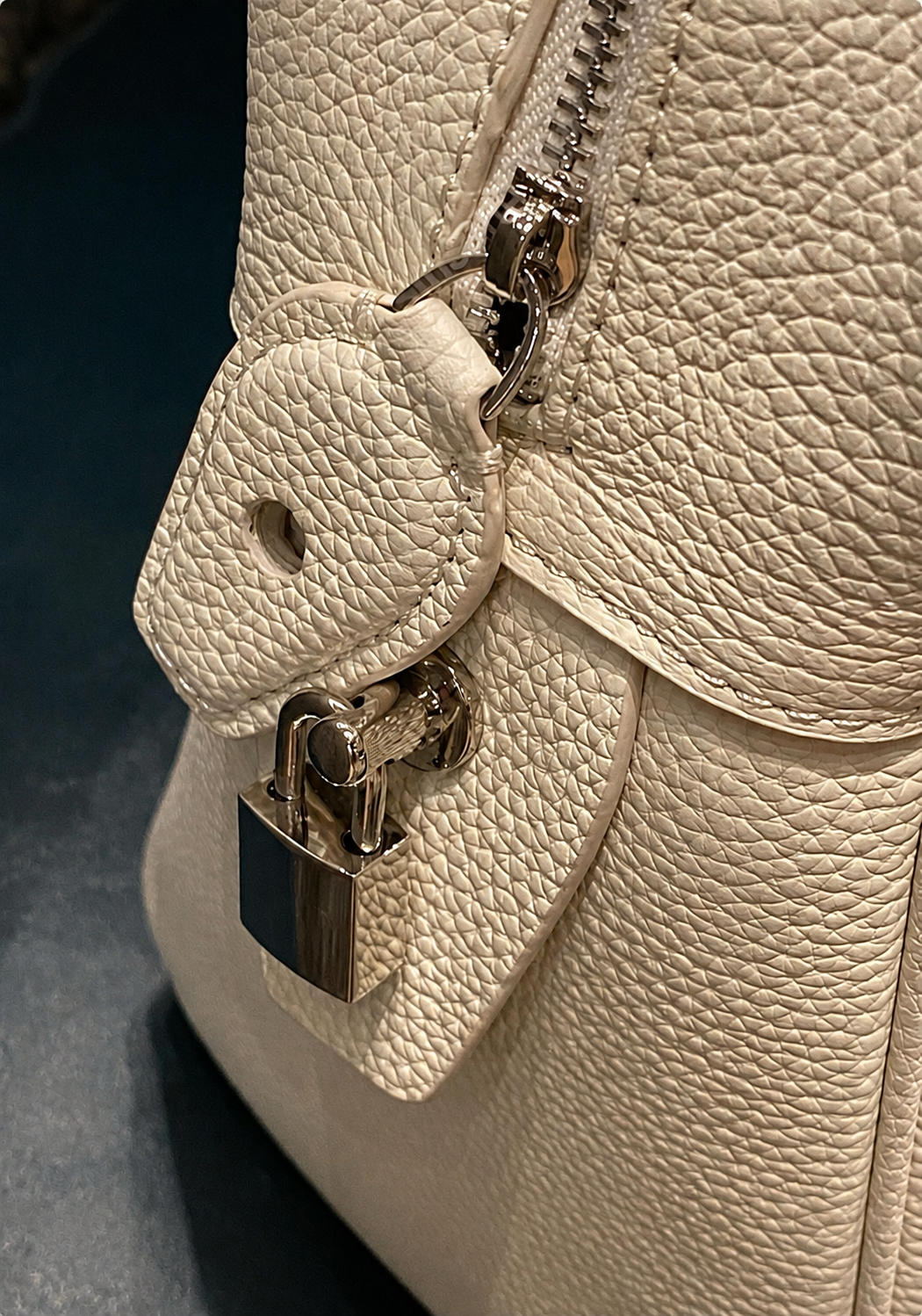 [100% COWHIDE LEATHER] AVEN TOGO TOTE BAG