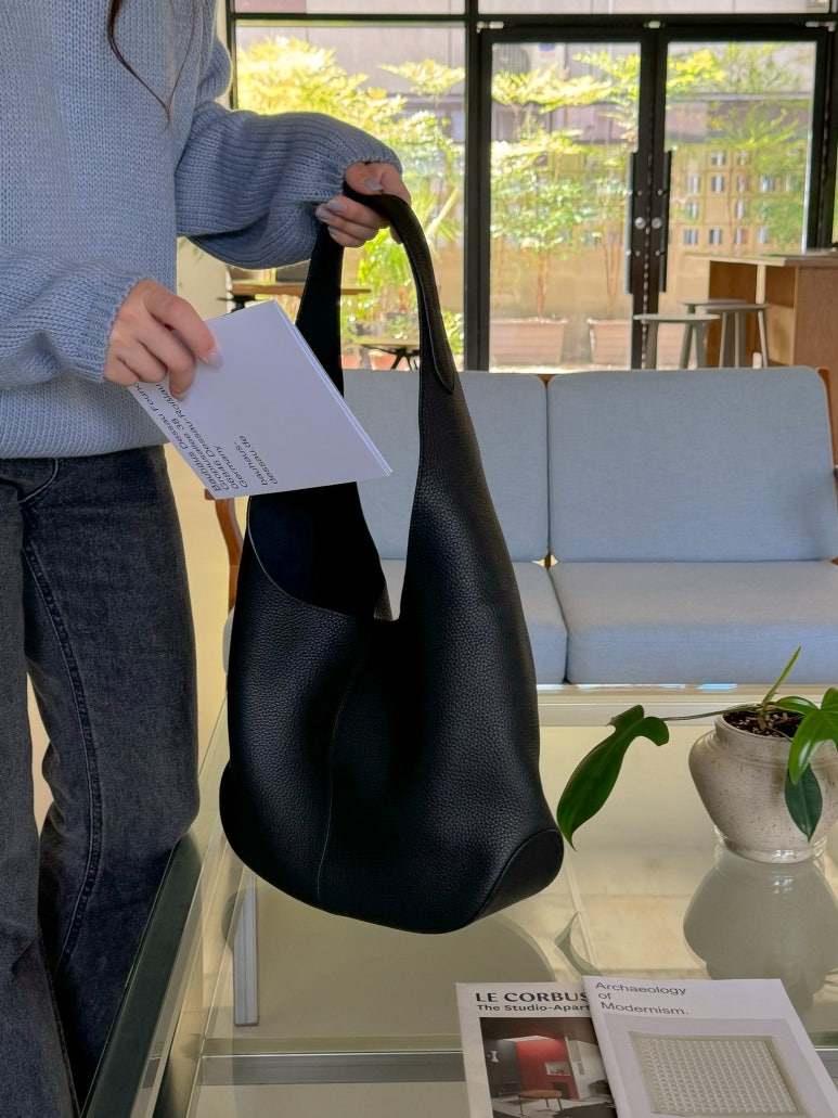 [100% COWHIDE LEATHER] ADEL SOFT HOBO SHOULDER BAG