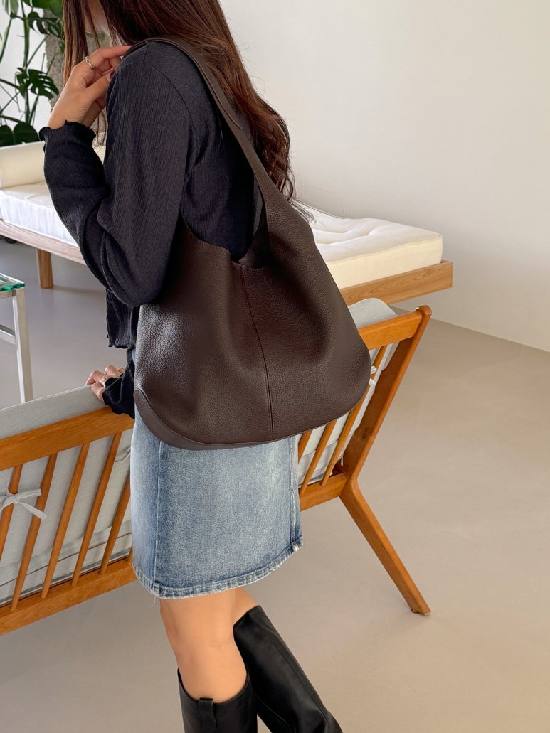 [100% COWHIDE LEATHER] ADEL SOFT HOBO SHOULDER BAG
