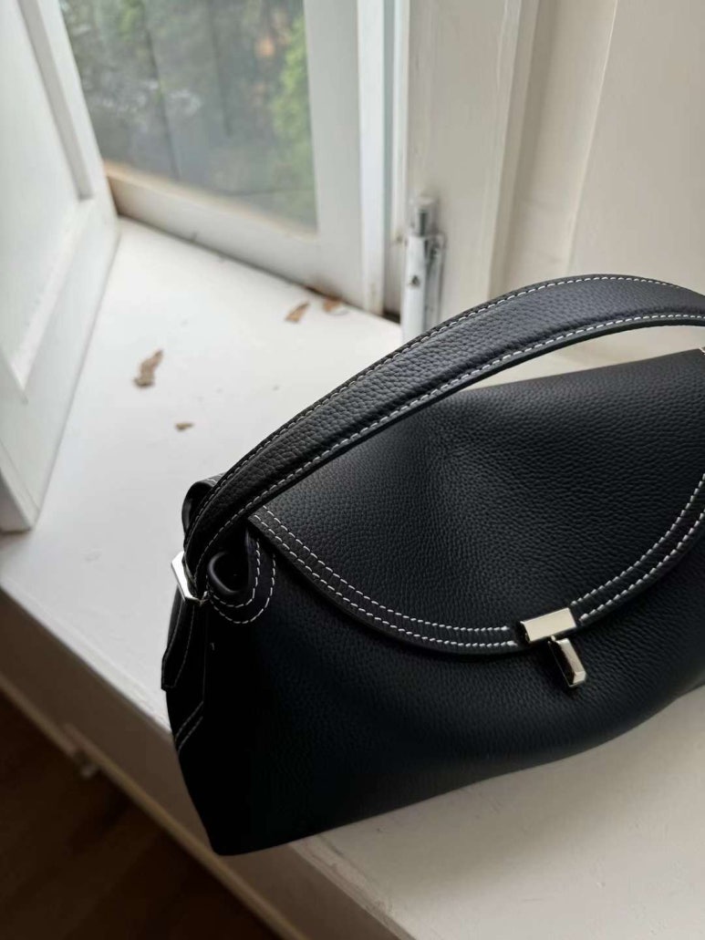 [100% COWHIDE LEATHER] ÉLAN TOGO SHOULDER BAG