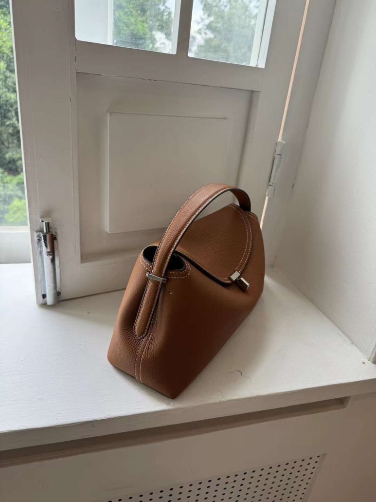 [100% COWHIDE LEATHER] ÉLAN TOGO SHOULDER BAG