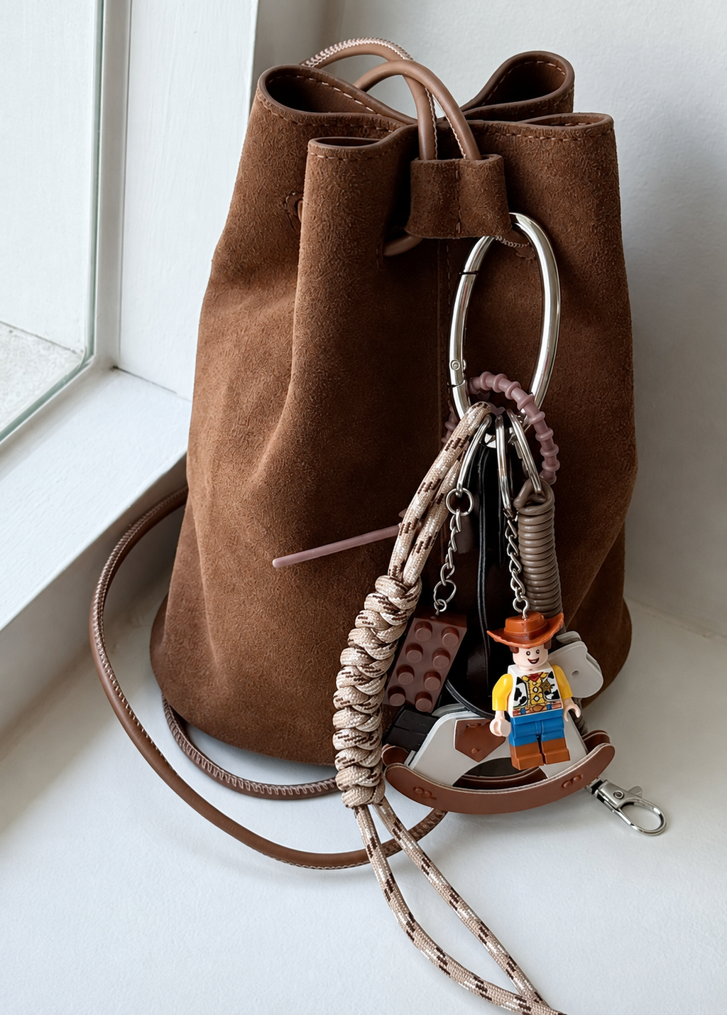 IEUM BAG CHARM (Croissant Chocolate)