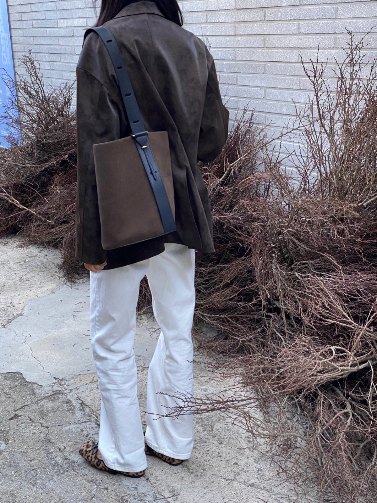 [100% COWHIDE SUEDE] ROVEN SUEDE BUCKET SHOULDER BAG