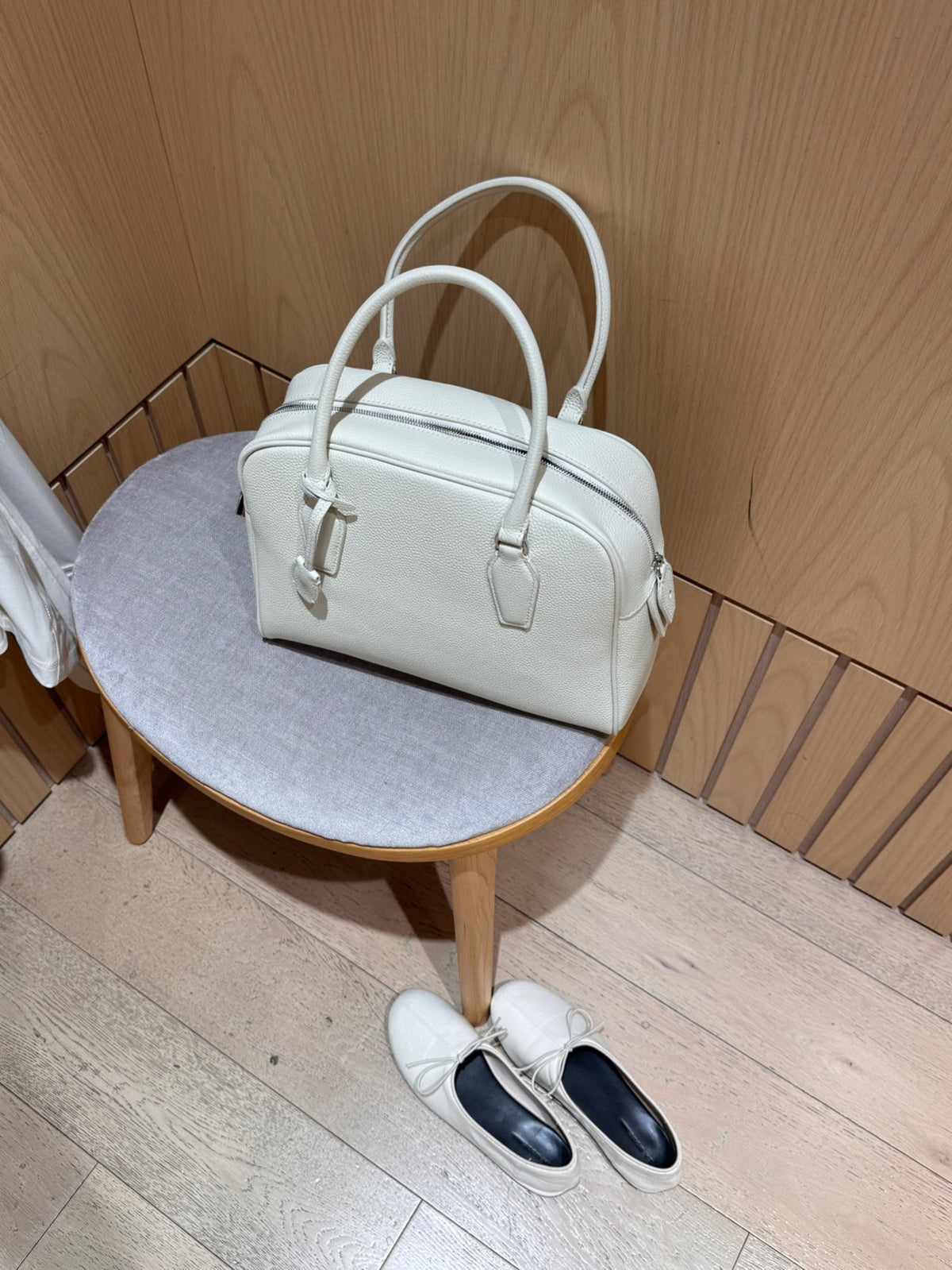 [100% COWHIDE LEATHER] AVEN TOGO TOTE BAG