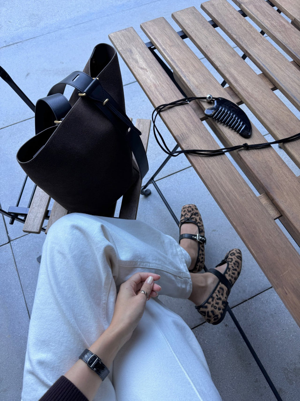 [100% COWHIDE SUEDE] ROVEN SUEDE BUCKET SHOULDER BAG