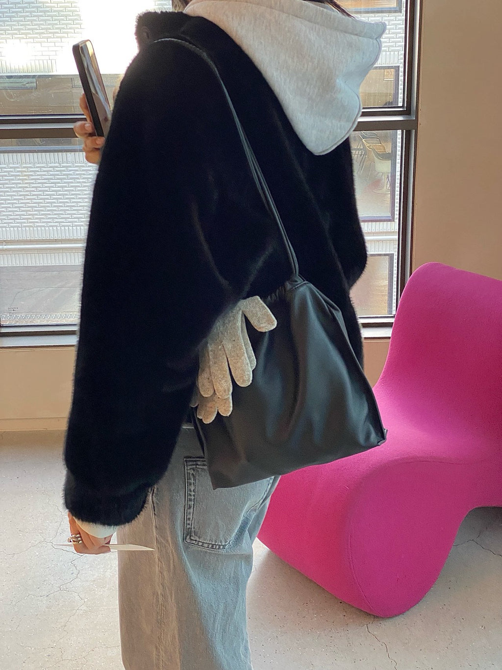 [100% CALF LEATHER] LIO DRAWSTRING BAG