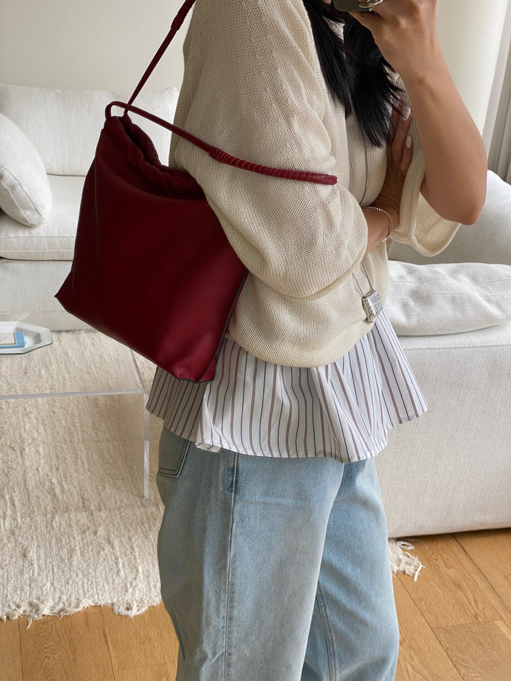 [100% CALF LEATHER] LIO DRAWSTRING BAG