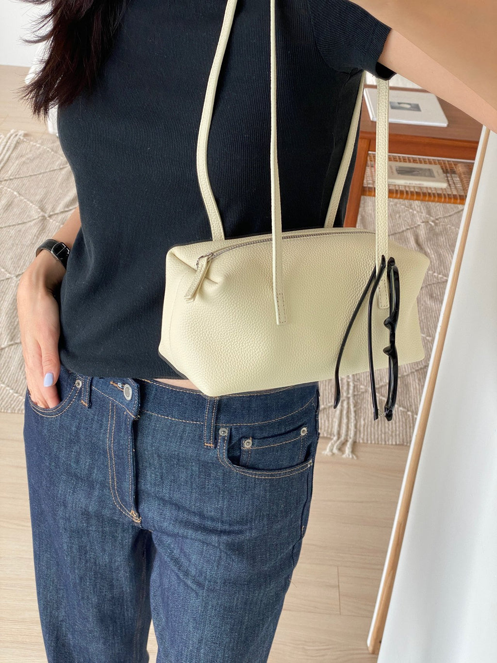 [100% COWHIDE LEATHER] MILO PUFF MINI BAG