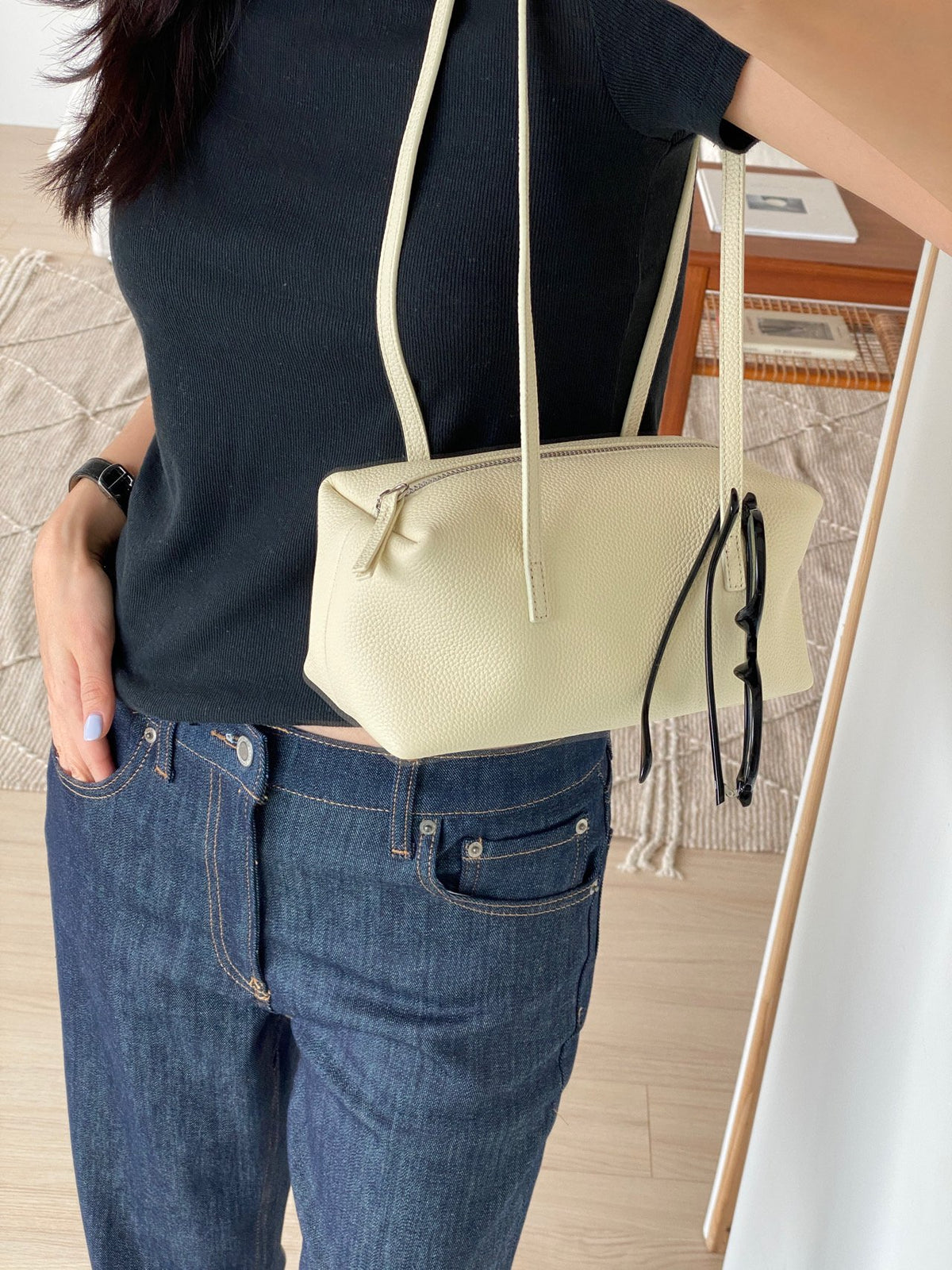 [100% COWHIDE LEATHER] MILO PUFF MINI BAG
