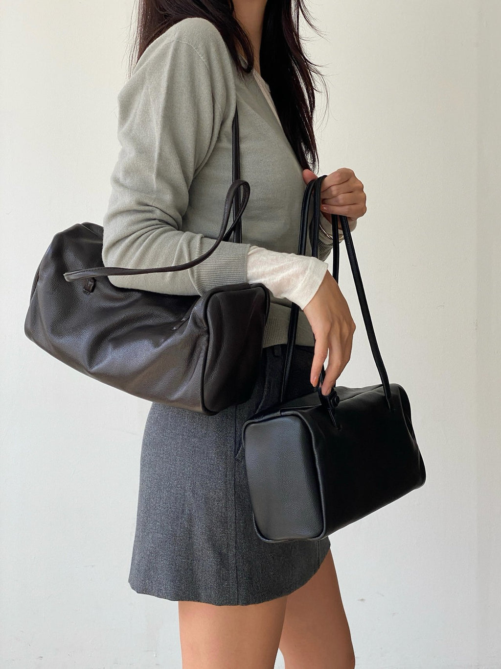 [100% COWHIDE LEATHER & COWHIDE SUEDE] BRIX SOFT SHOULDER BAG