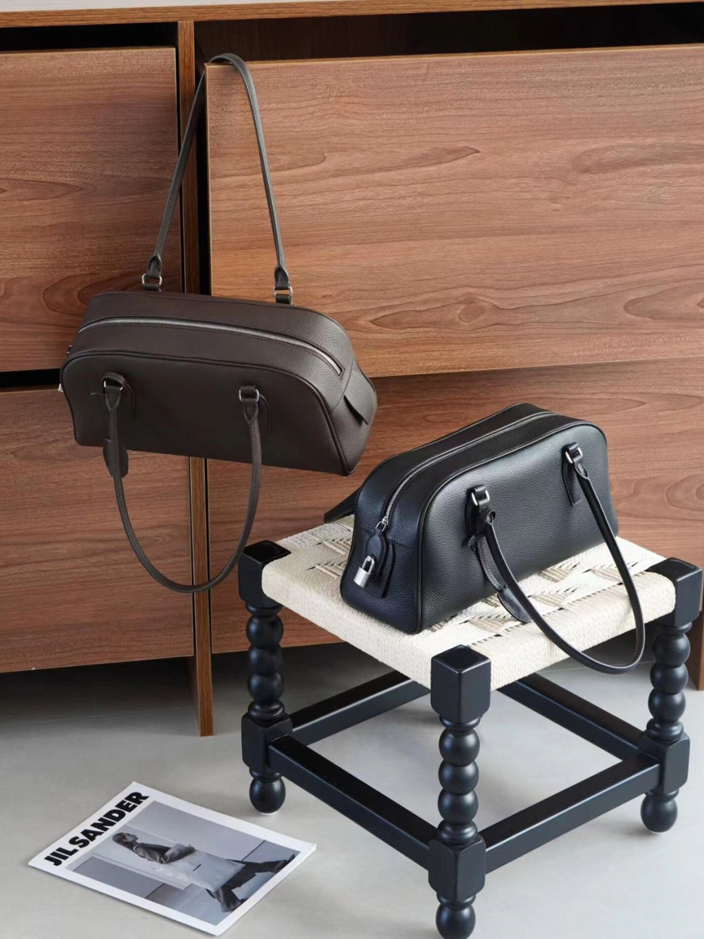 [100% COWHIDE LEATHER] ROEN BOSTON SHOULDER BAG