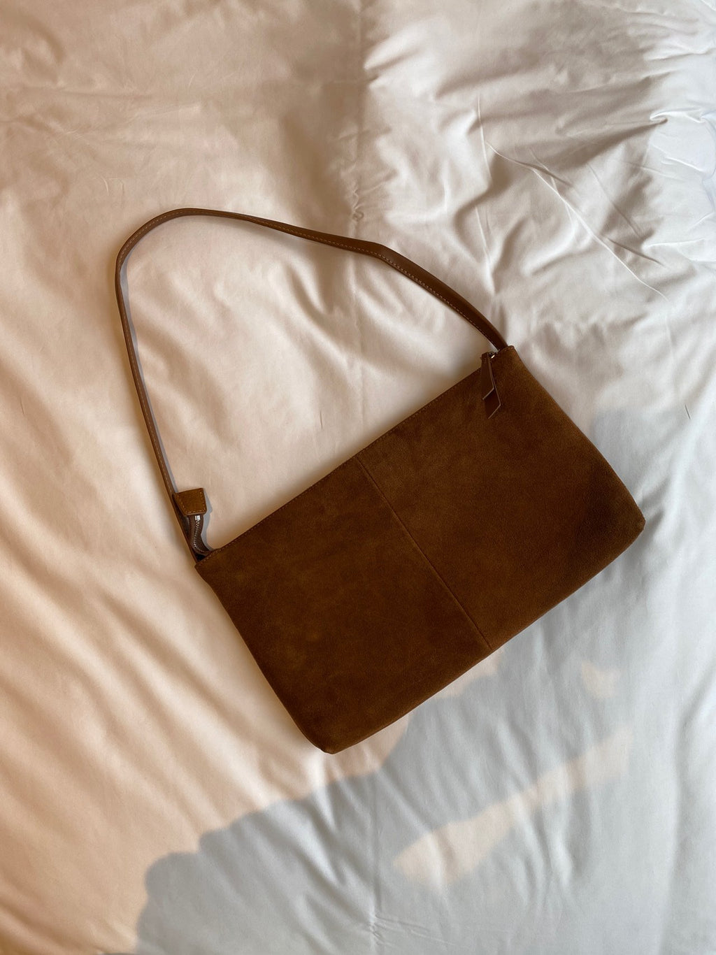 [100% COWHIDE SUEDE] RUE SUEDE DROP BAG