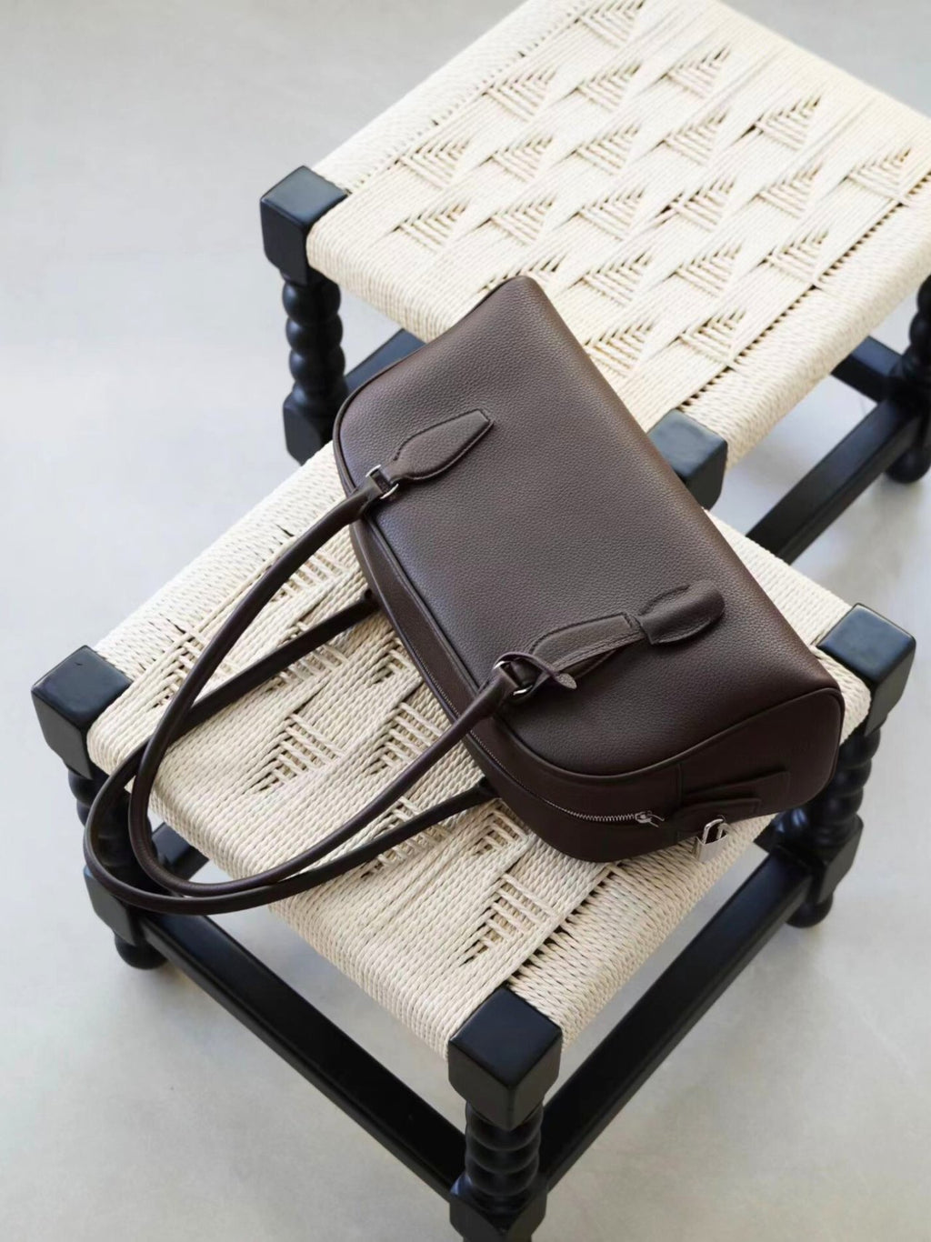 [100% COWHIDE LEATHER] ROEN BOSTON SHOULDER BAG