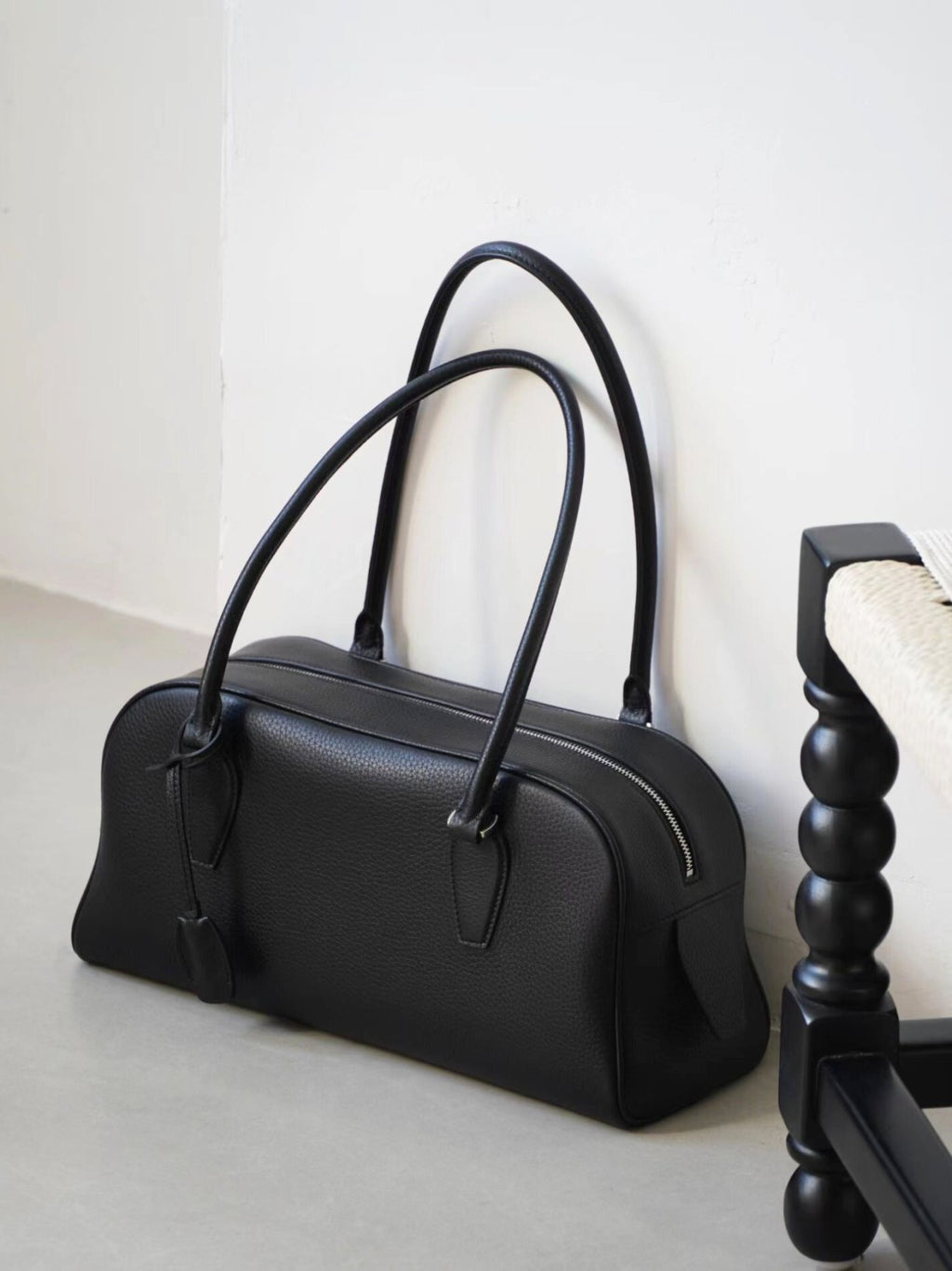 [100% COWHIDE LEATHER] ROEN BOSTON SHOULDER BAG