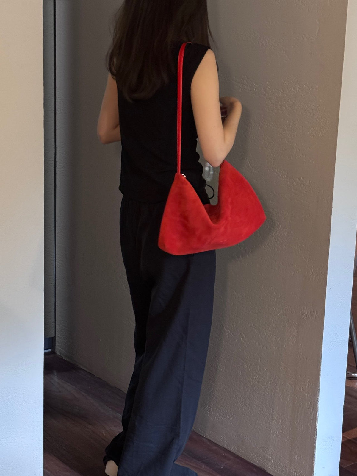 [100% COWHIDE SUEDE] RUE SUEDE DROP BAG