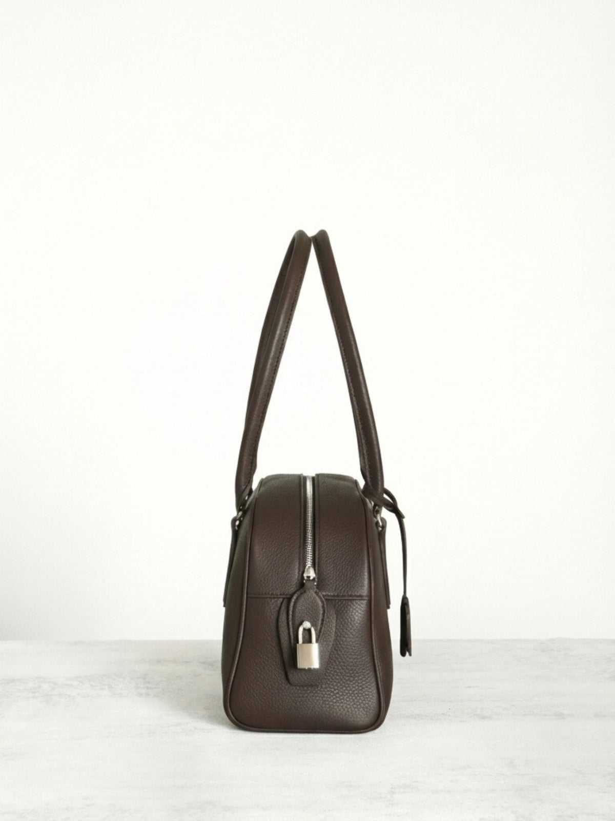 [100% COWHIDE LEATHER] ROEN BOSTON SHOULDER BAG