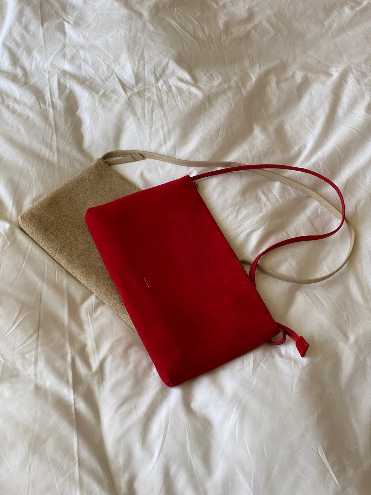 [100% COWHIDE SUEDE] RUE SUEDE DROP BAG