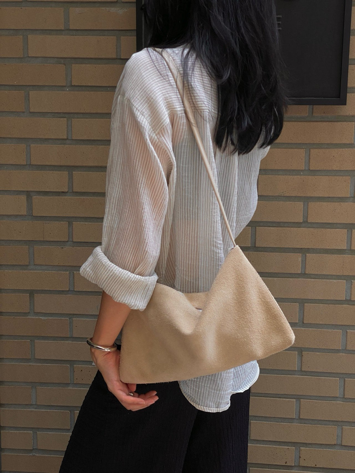 [100% COWHIDE SUEDE] RUE SUEDE DROP BAG