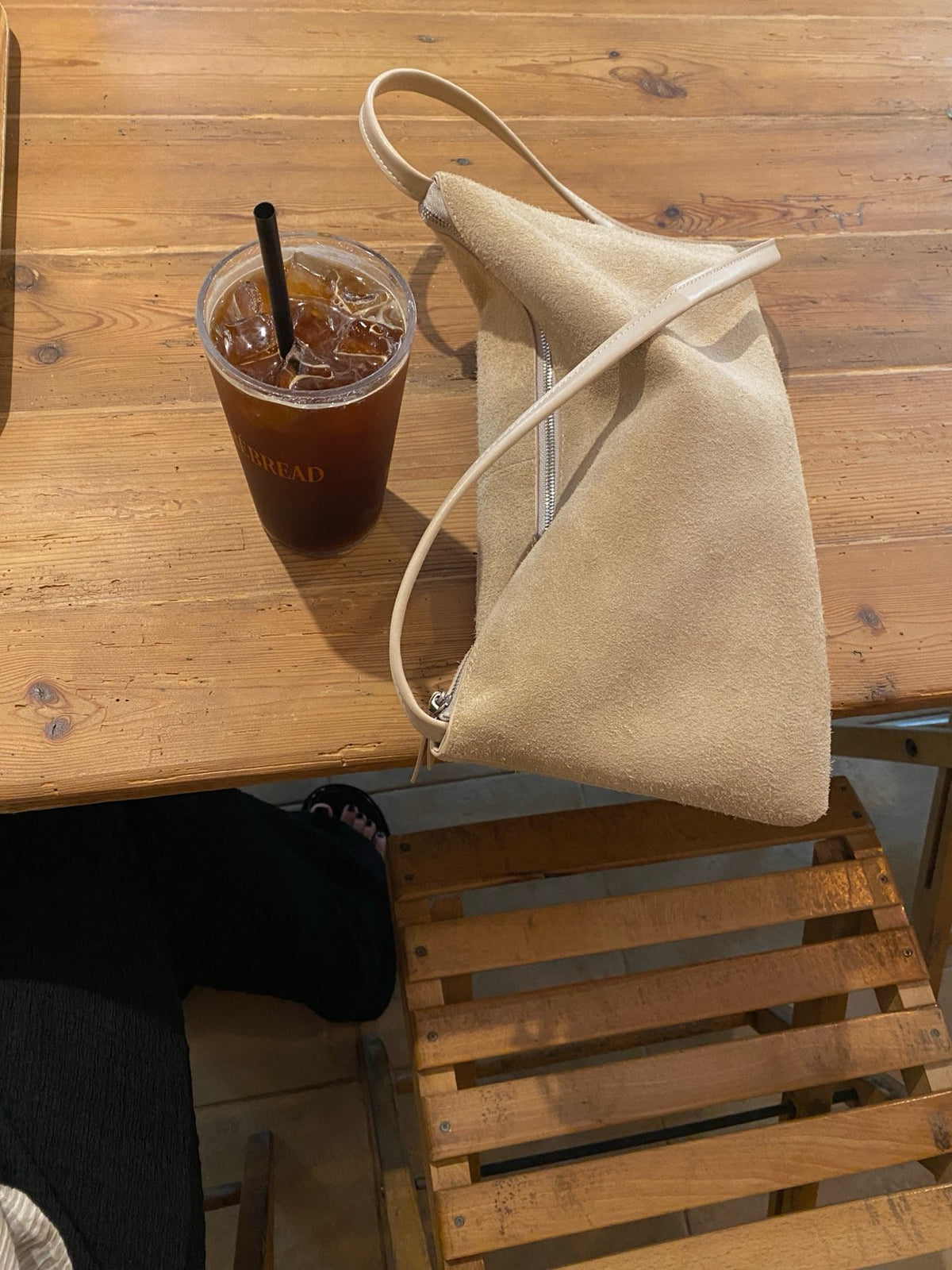[100% COWHIDE SUEDE] RUE SUEDE DROP BAG