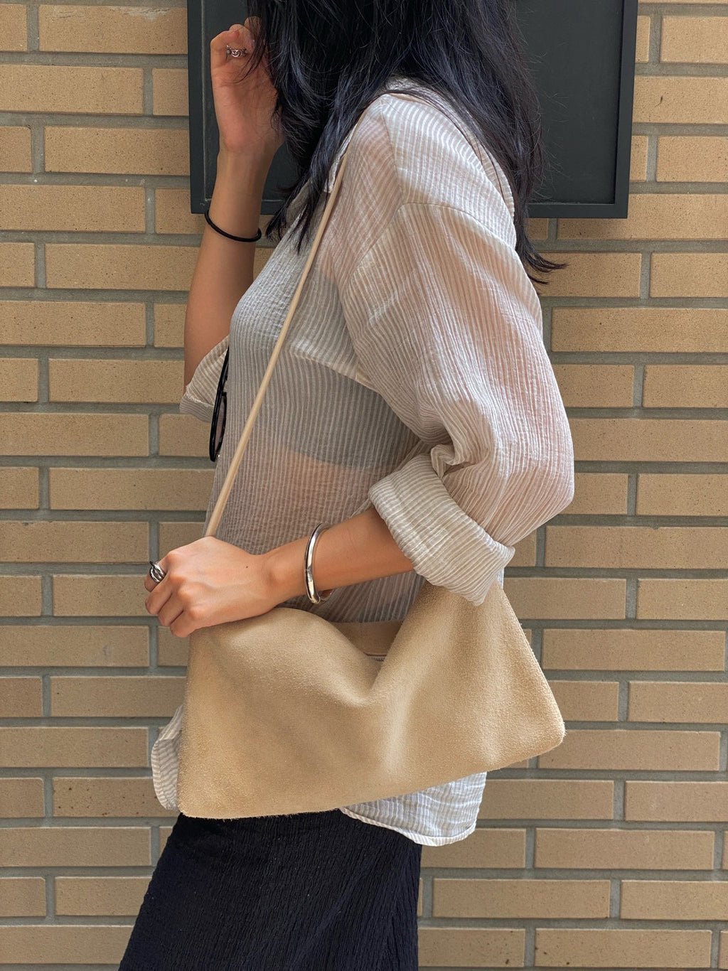 [100% COWHIDE SUEDE] RUE SUEDE DROP BAG