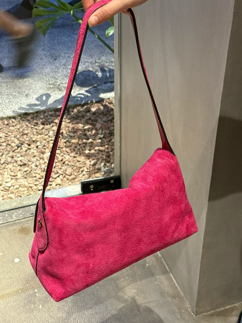 [100% COWHIDE SUEDE] LUNE SHOULDER BAG
