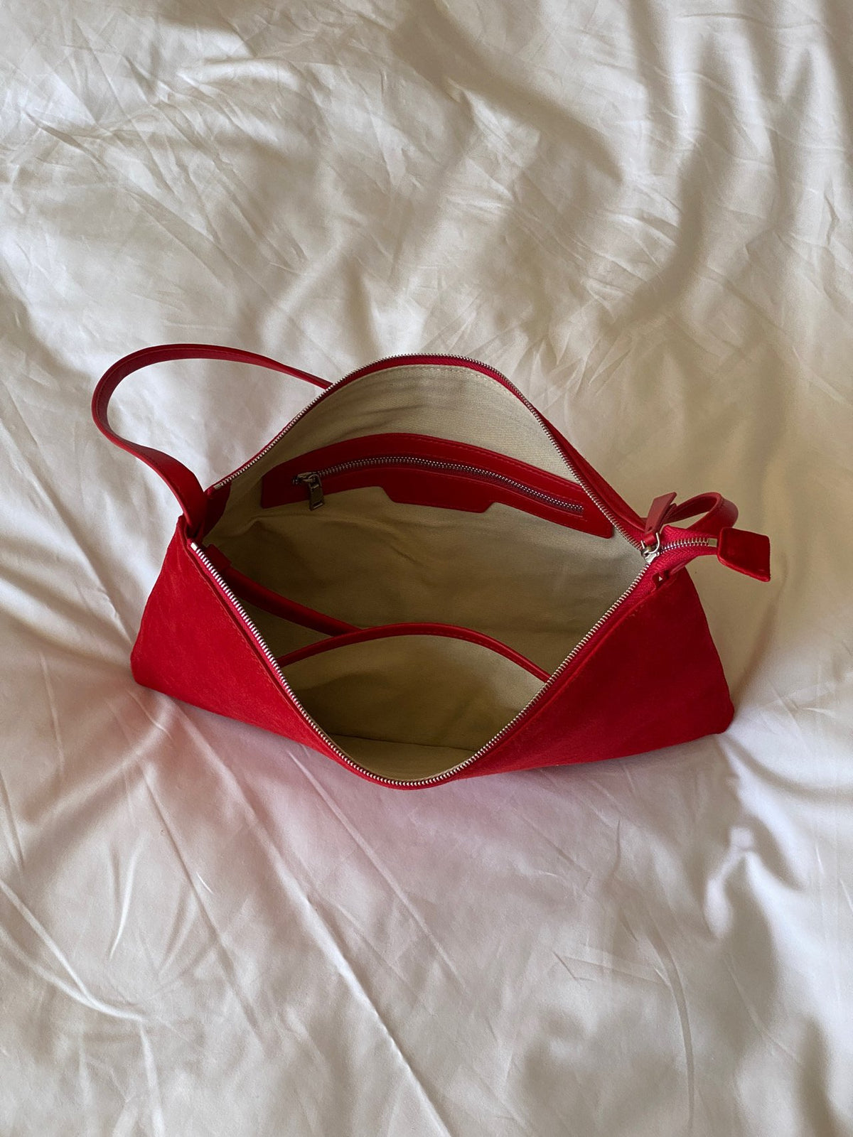 [100% COWHIDE SUEDE] RUE SUEDE DROP BAG