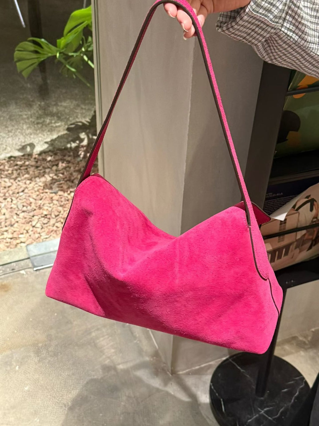 [100% COWHIDE SUEDE] LUNE SHOULDER BAG