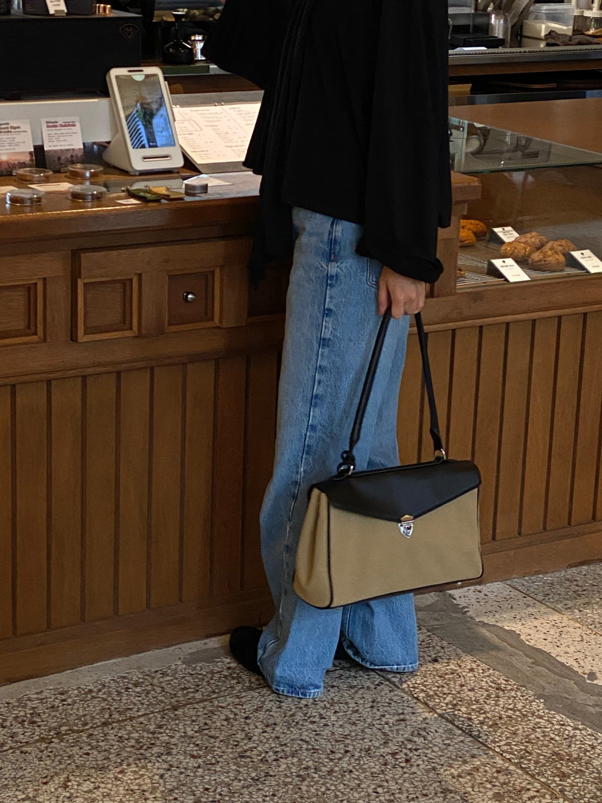 [PREMIUM PU LEATHER] VERO BRIEF SHOULDER BAG