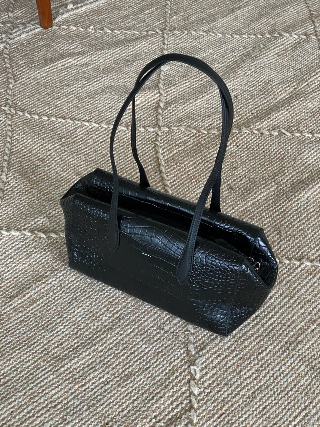 [100% COWHIDE LEATHER] ARDEN CROCO SHOULDER BAG