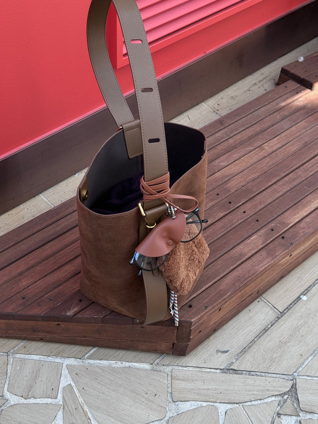 [100% COWHIDE SUEDE] ROVEN SUEDE BUCKET SHOULDER BAG